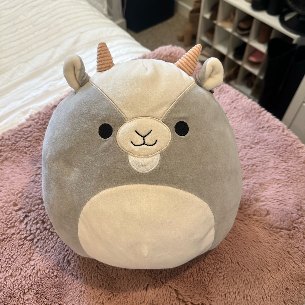 Walker the Goat Squishmallow- 8 inch